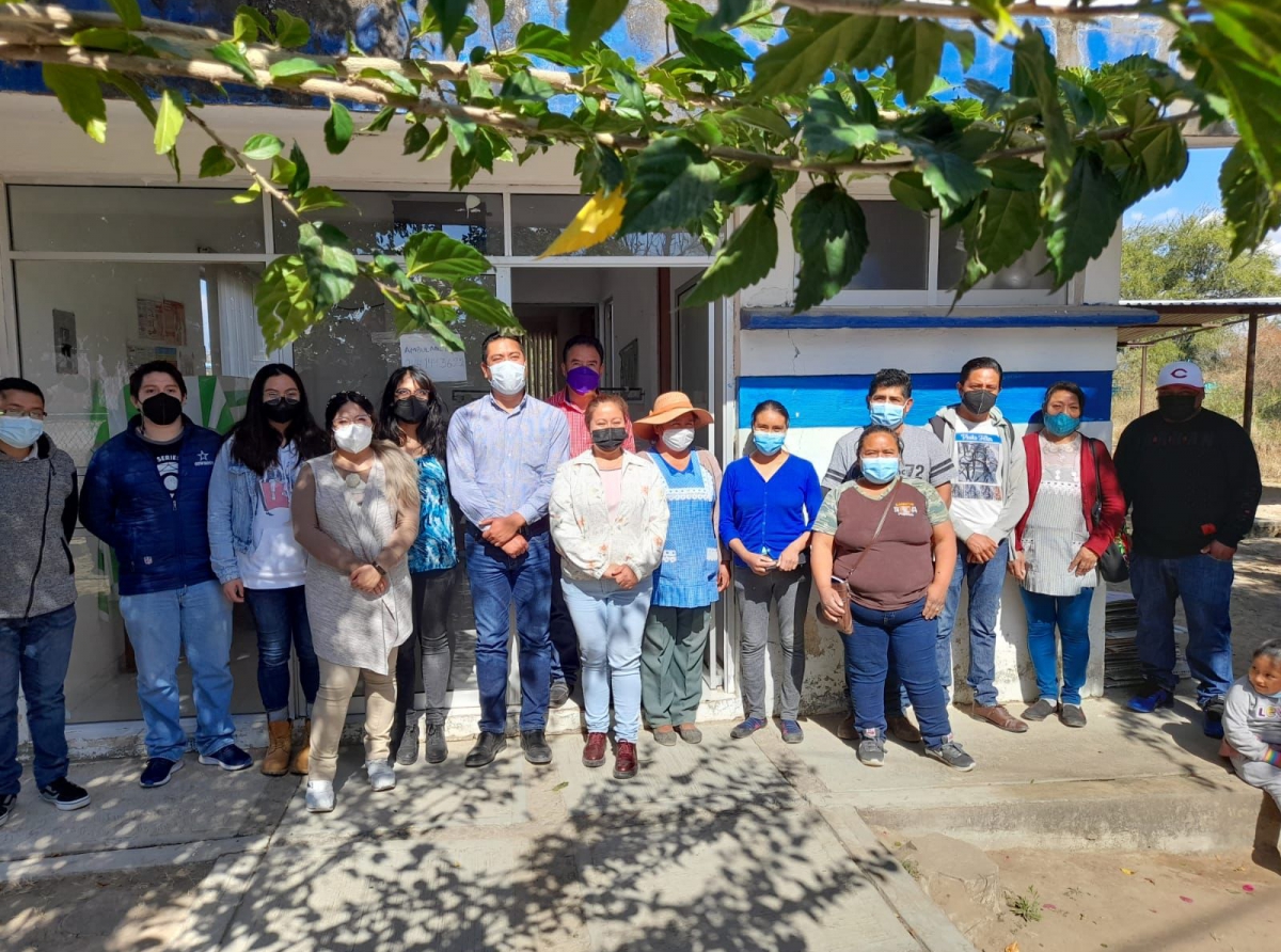En la Soledad Morelos presentan a los cinco médicos que atenderán a la población