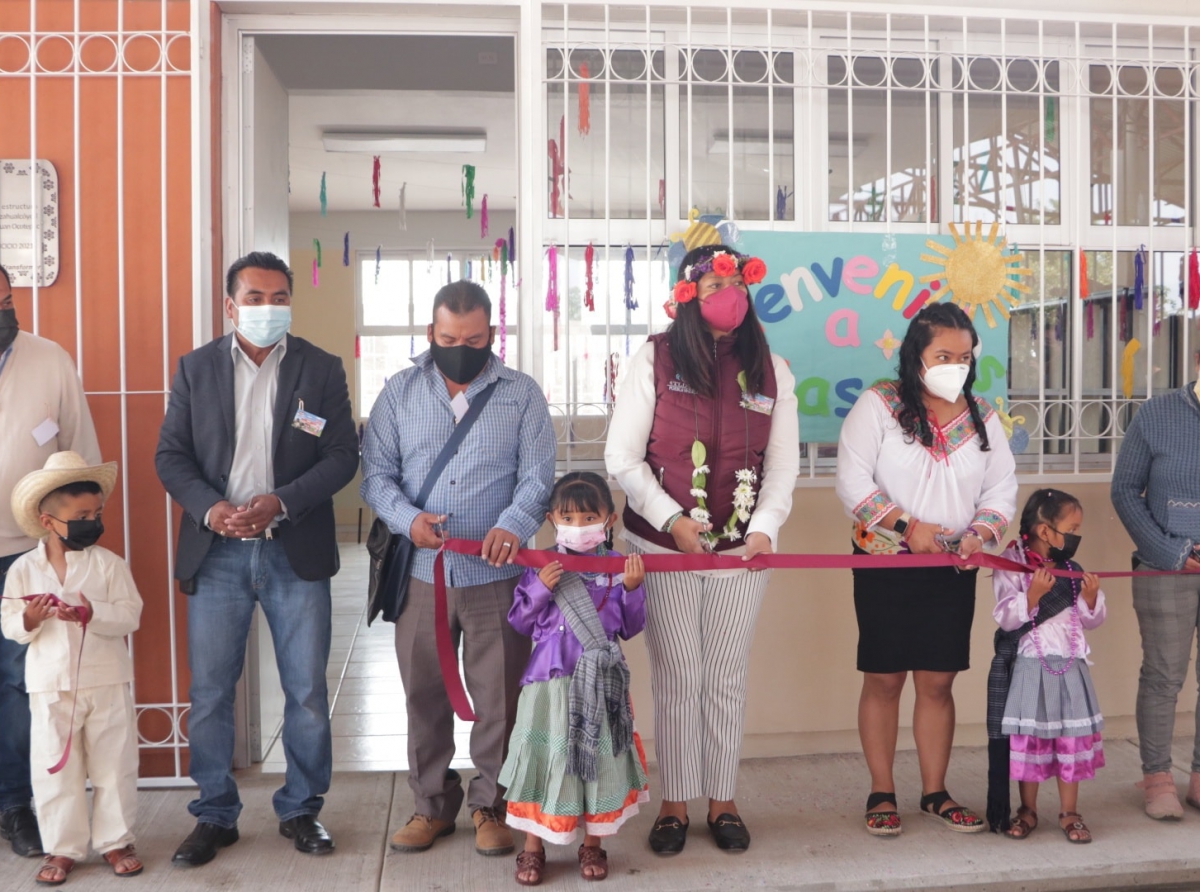 Se inaugura Biblioteca Regional en San Juan Ocotepec 