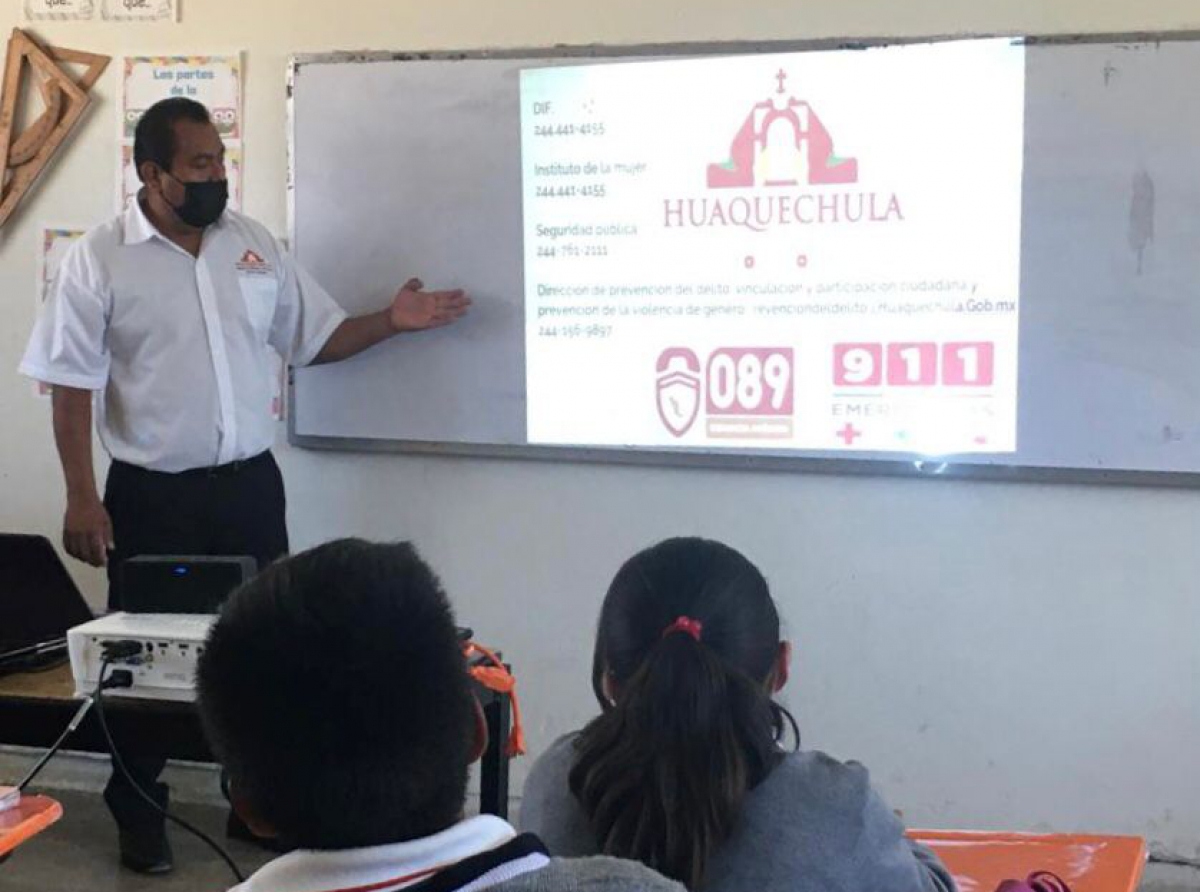En Huaquechula se implementan platicas y talleres para erradicar la violencia en las escuelas. 