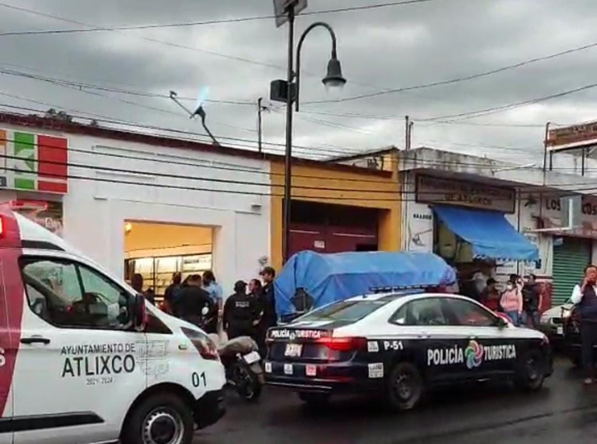 Policías municipales detiene a ladrón de Joyería en Atlixco  