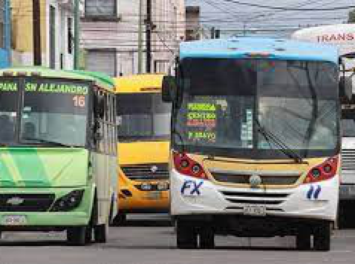 Concesionarios de transporte público en Puebla buscan que el costo del pasaje sea de 19 pesos.