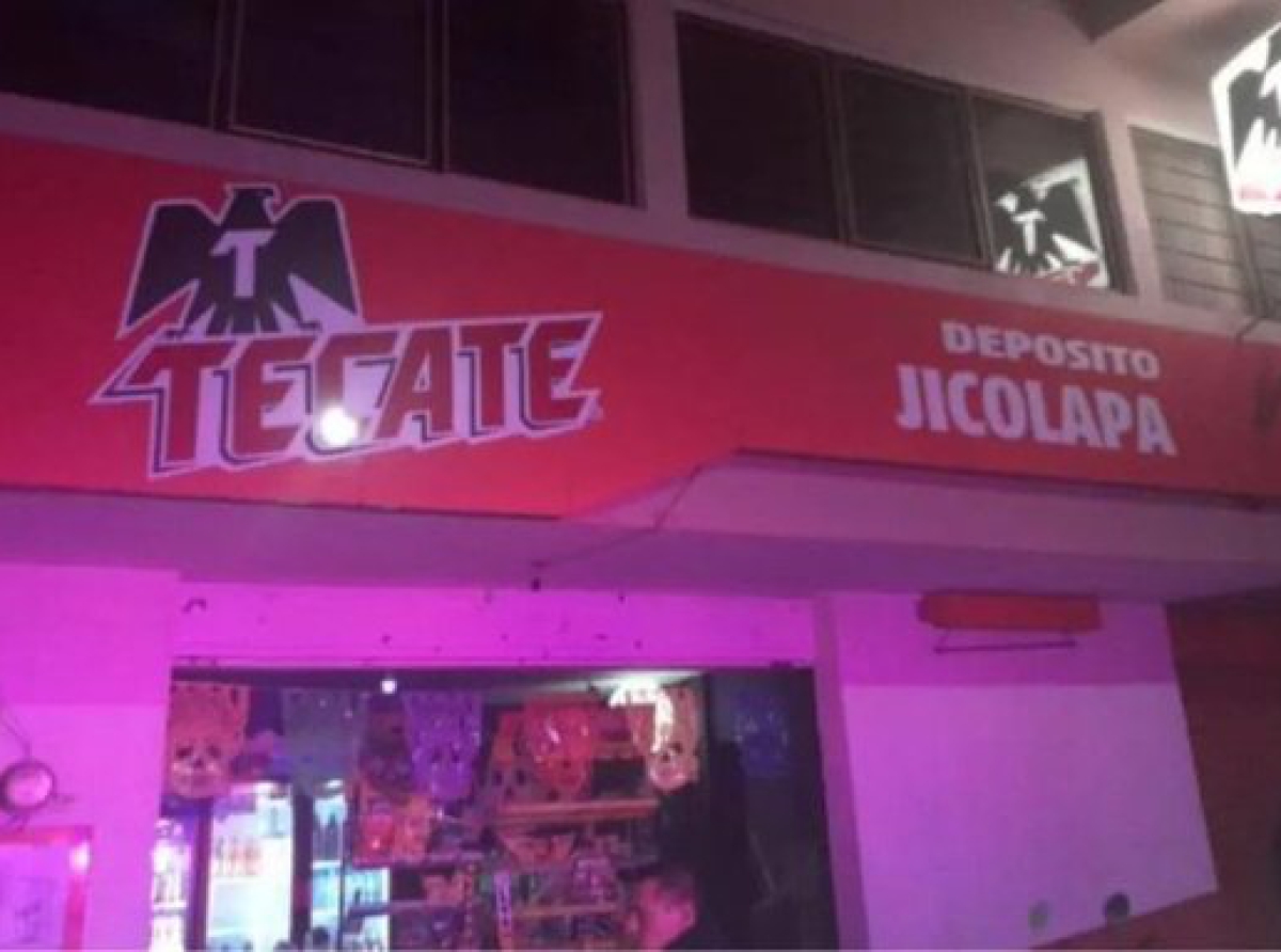 Ataque armado deja dos muertos y 11 heridos estudiantes del Tecnológico de Zacatlán