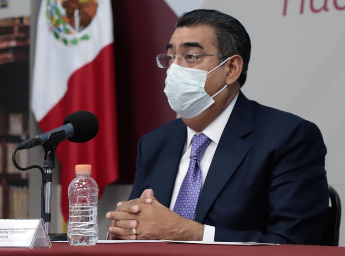 Por decreto, regresa el uso obligatorio del cubrebocas en Puebla