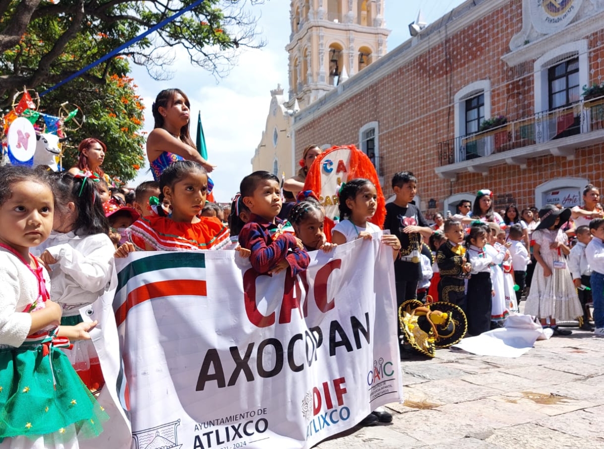 Ariadna Ayala fortalece  identidad mexicana con niñez atlixquense