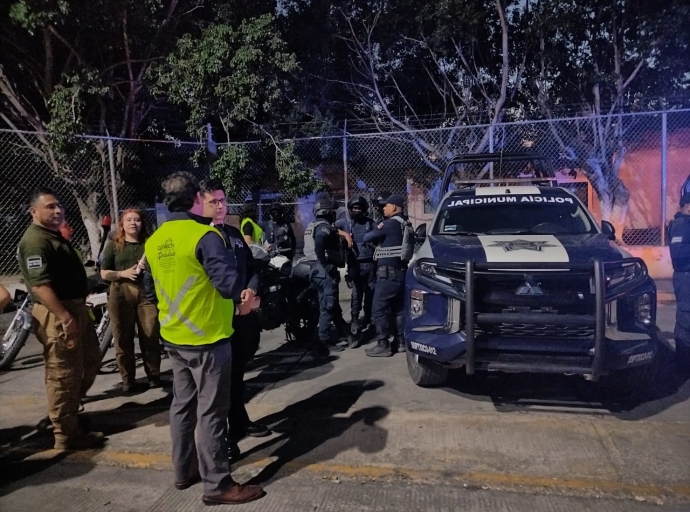 Izúcar de Matamoros y Xicotepec unen esfuerzos en caravana de prevención del delito
