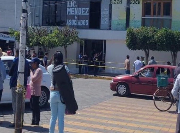 Asalto a sucursal bancaria en Huejotzingo deja un muerto y un lesionado